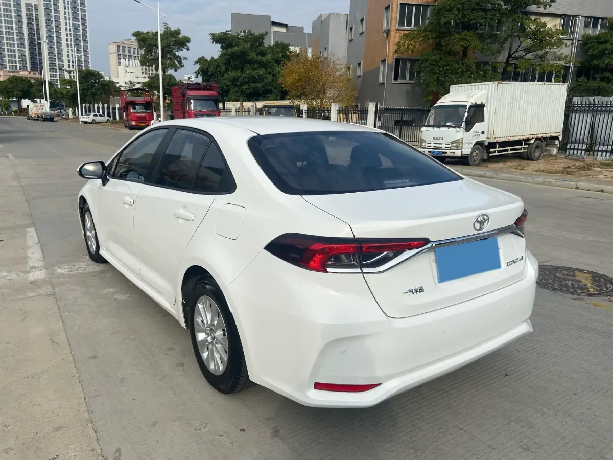 2021 Toyota Corolla 1.2T 116HP L4 CVT,autocango,china used car exporter,china ev exporter,chinese used car exporter,chinese used ev exporter