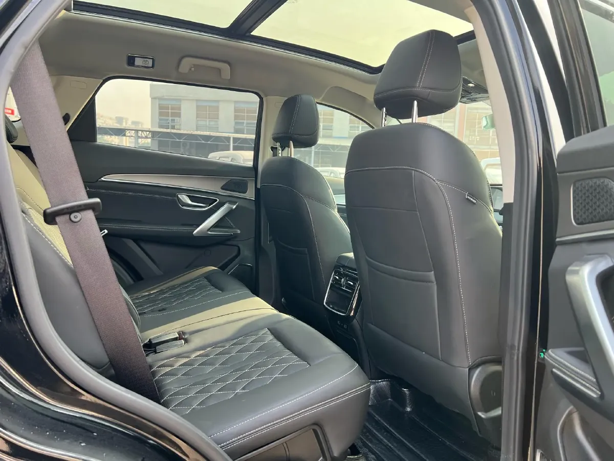 2024 Jetour X70 Plus 1.5T 156HP L4 6DCT,autocango,china used car exporter,china ev exporter,chinese used car exporter,chinese used ev exporter