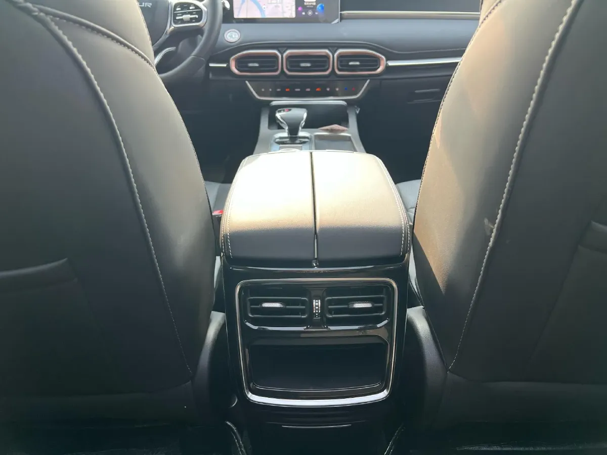 2024 Jetour X70 Plus 1.5T 156HP L4 6DCT,autocango,china used car exporter,china ev exporter,chinese used car exporter,chinese used ev exporter