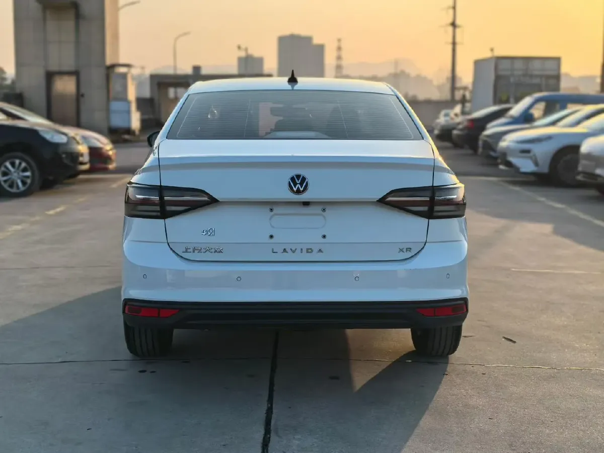 2025 Ruichi Auto EC75 BEV 41.85KWH,autocango,china used car exporter,china ev exporter,chinese used car exporter,chinese used ev exporter