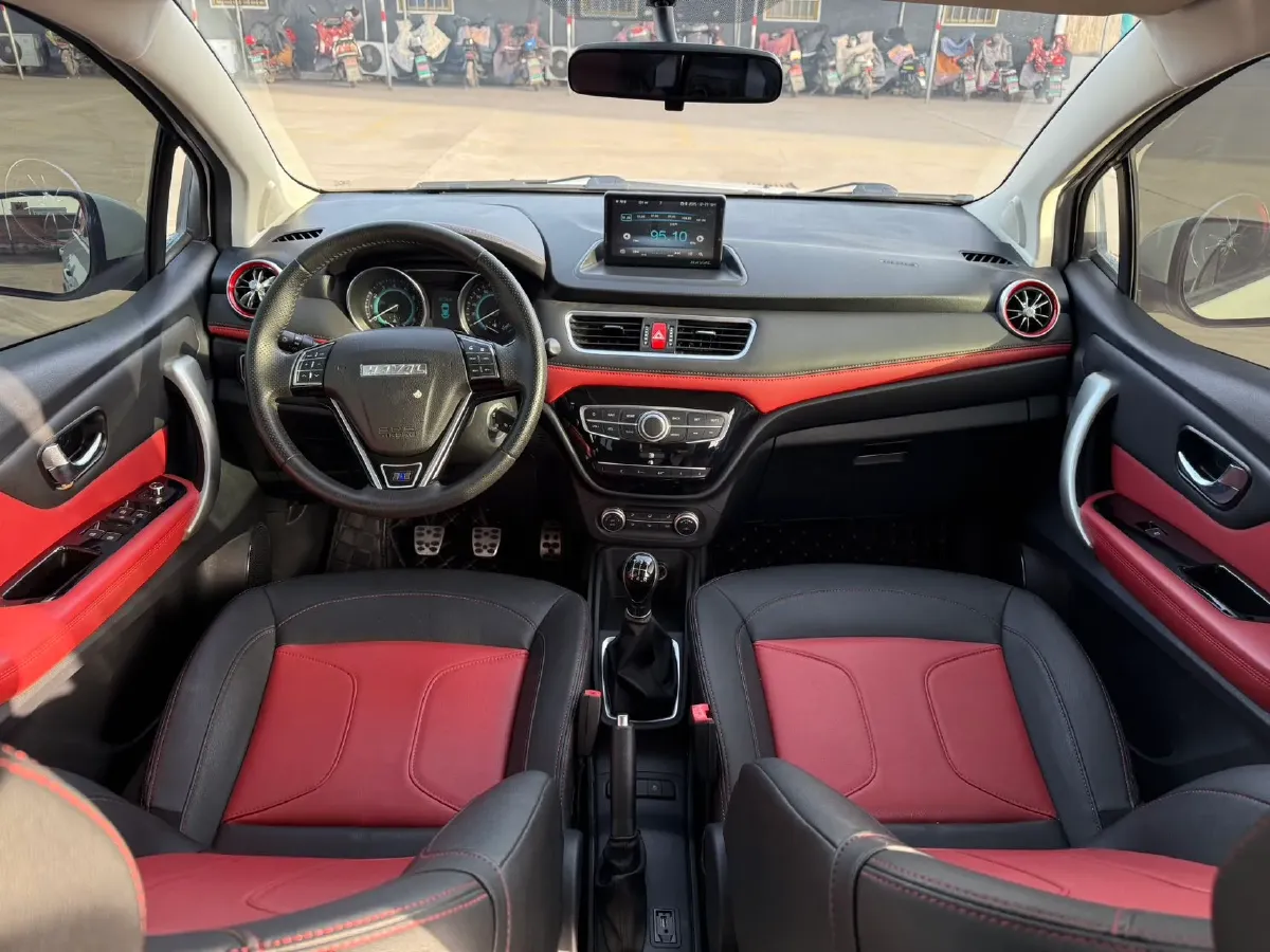 2016 Haval H1 1.5L 106HP L4 5MT,autocango,china used car exporter,china ev exporter,chinese used car exporter,chinese used ev exporter