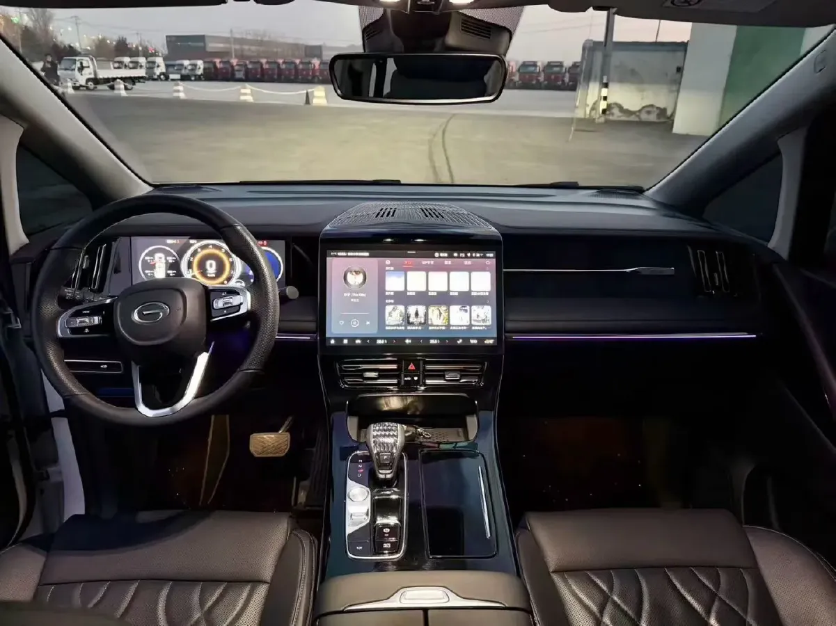 2024 GAC Trumpchi M8 2.0T 252HP L4 8AT,autocango,china used car exporter,china ev exporter,chinese used car exporter,chinese used ev exporter