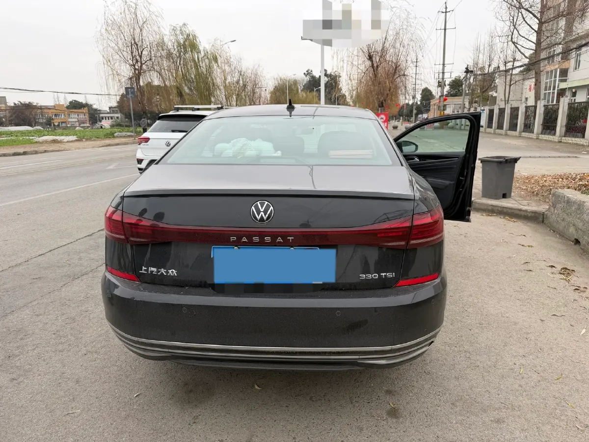 2023 Volkswagen Passat 2.0T 186HP L4 7DCT,autocango,china used car exporter,china ev exporter,chinese used car exporter,chinese used ev exporter