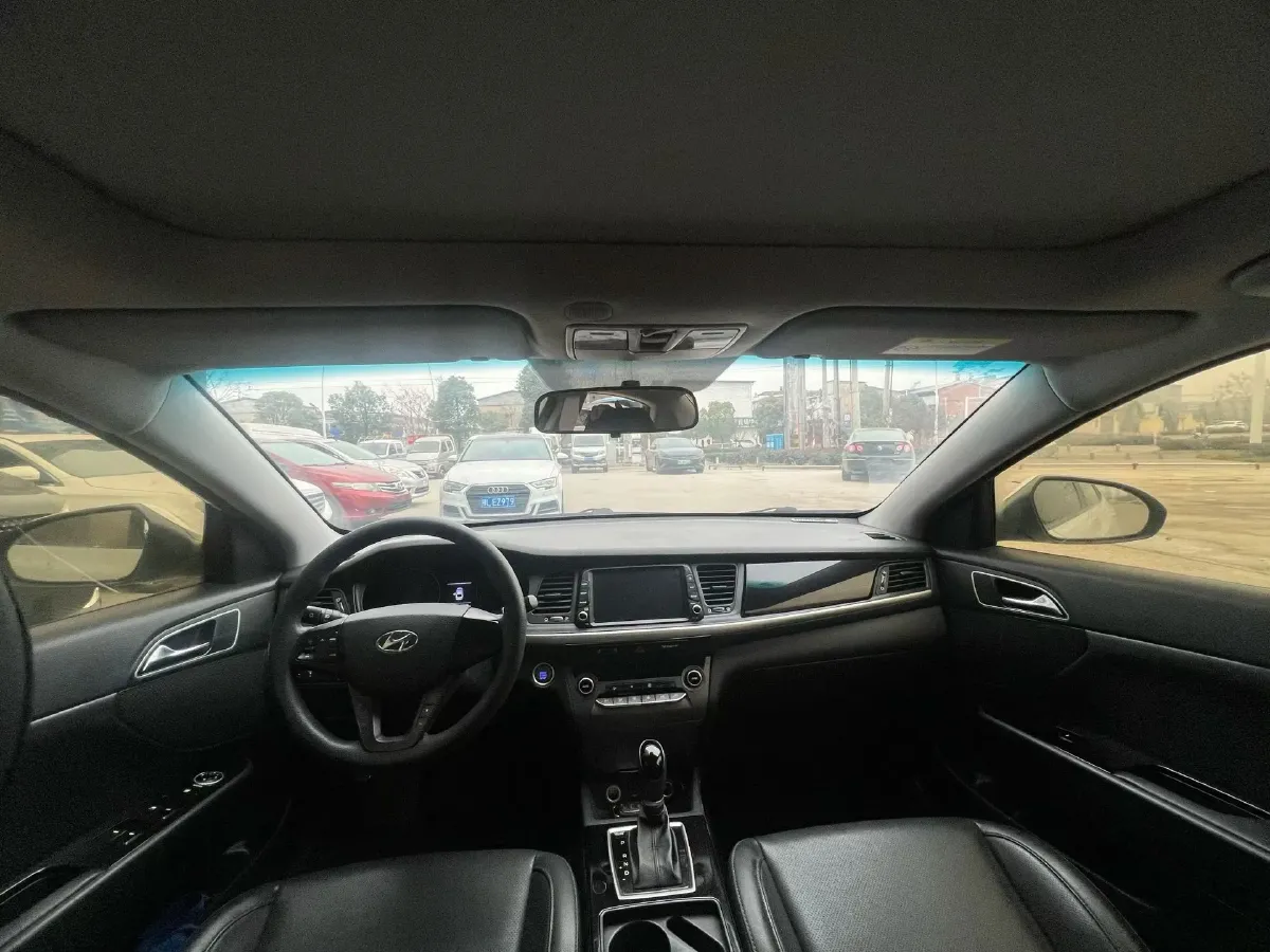 2019 Hyundai Mistra 1.8L 143HP L4 6AT,autocango,china used car exporter,china ev exporter,chinese used car exporter,chinese used ev exporter