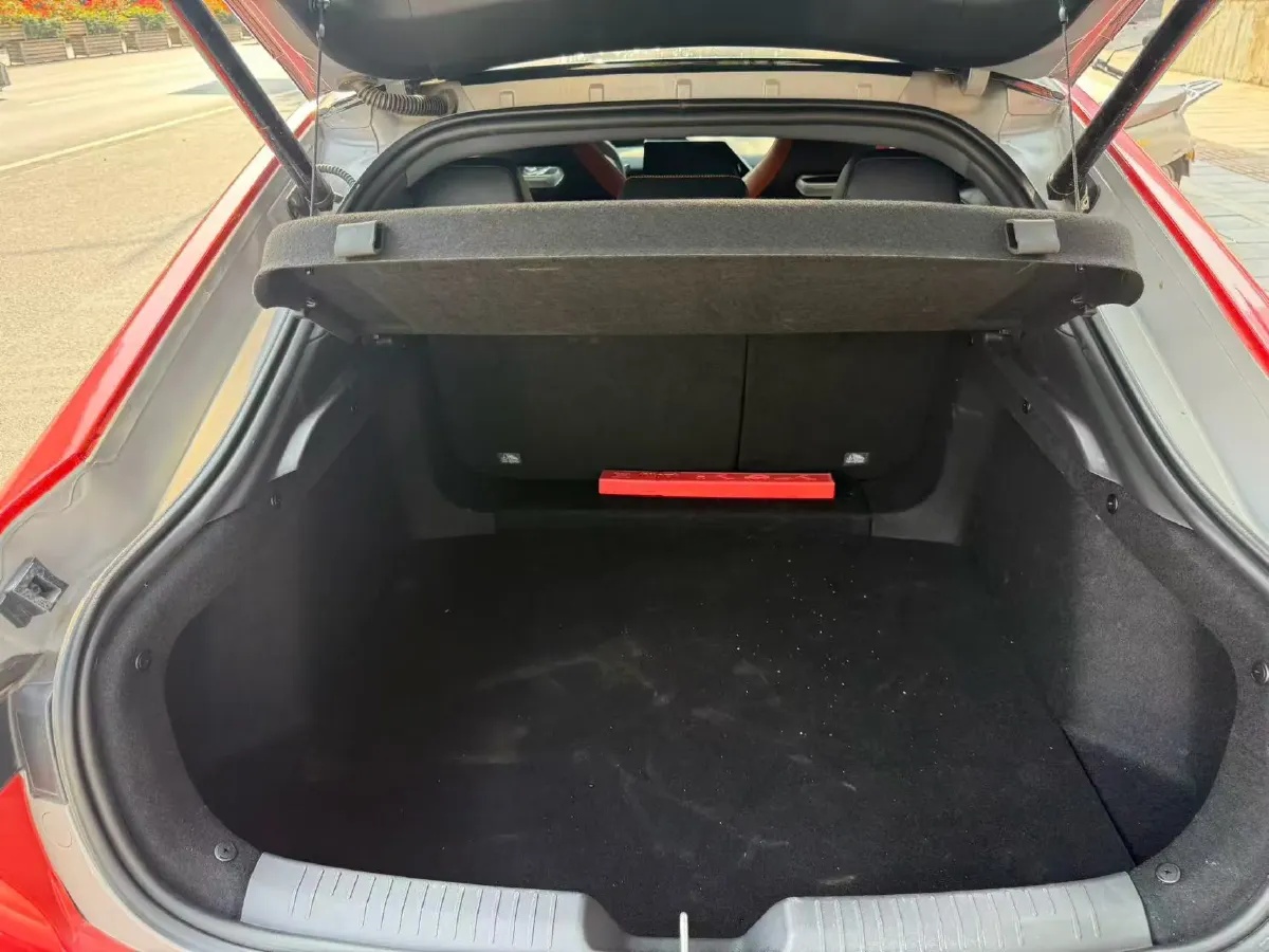 2024 ChangAn UNI-V 1.5T 188HP L4 7DCT,autocango,china used car exporter,china ev exporter,chinese used car exporter,chinese used ev exporter