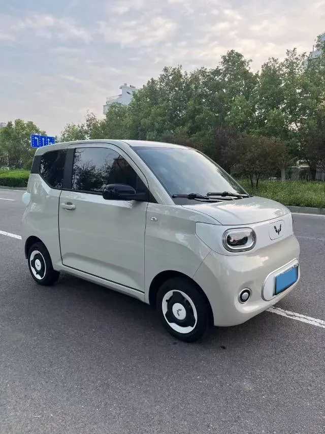 2024 WuLing HongGuang MINI EV BEV 17.3KWH,autocango,china used car exporter,china ev exporter,chinese used car exporter,chinese used ev exporter