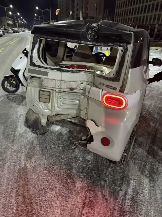 2024 WuLing HongGuang MINI EV BEV 17.3KWH,autocango,china used car exporter,china ev exporter,chinese used car exporter,chinese used ev exporter