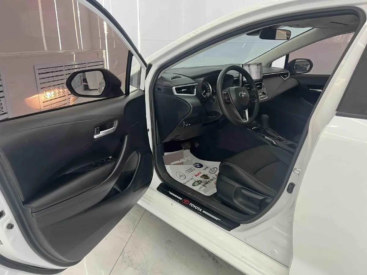 2021 Toyota Corolla 1.2T 116HP L4 CVT,autocango,china used car exporter,china ev exporter,chinese used car exporter,chinese used ev exporter