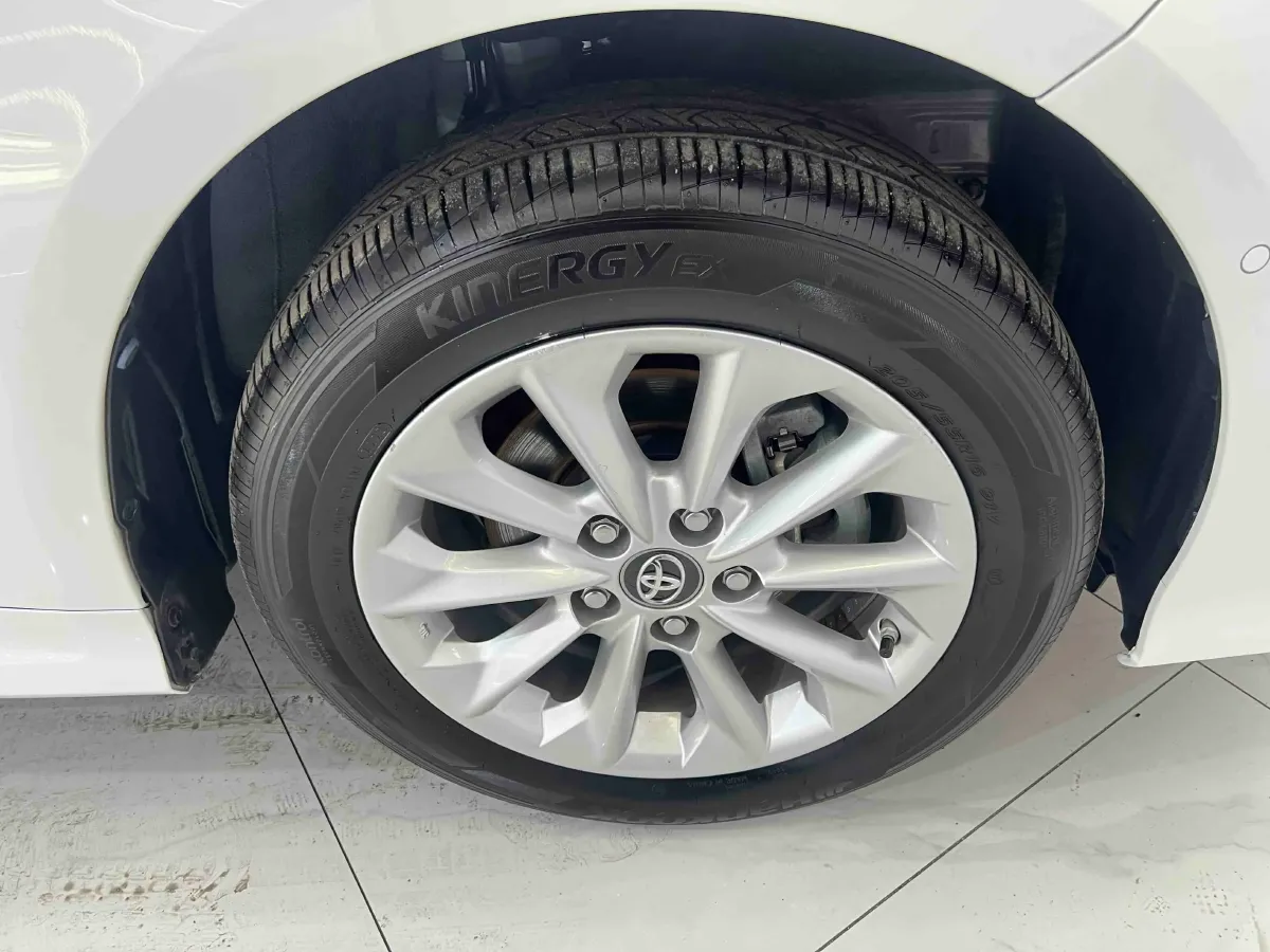 2021 Toyota Corolla 1.2T 116HP L4 CVT,autocango,china used car exporter,china ev exporter,chinese used car exporter,chinese used ev exporter