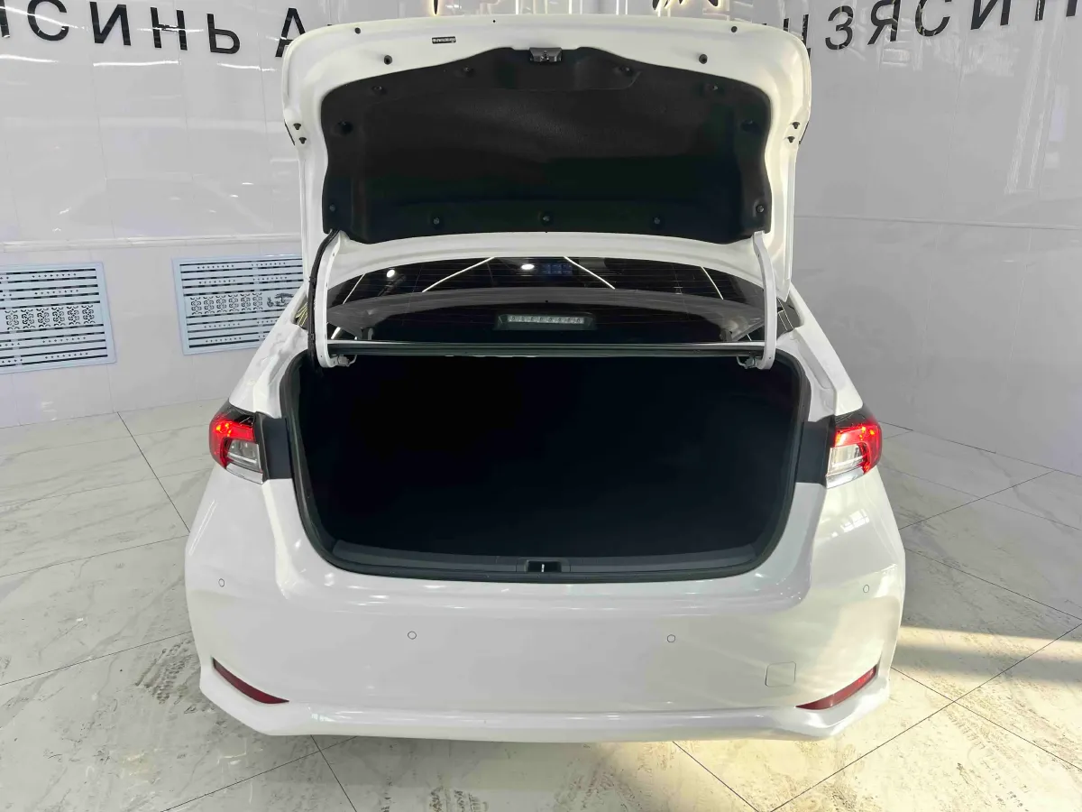 2021 Toyota Corolla 1.2T 116HP L4 CVT,autocango,china used car exporter,china ev exporter,chinese used car exporter,chinese used ev exporter