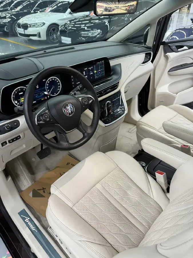 2020 Buick GL8 2.0T 237HP L4 9AT,autocango,china used car exporter,china ev exporter,chinese used car exporter,chinese used ev exporter