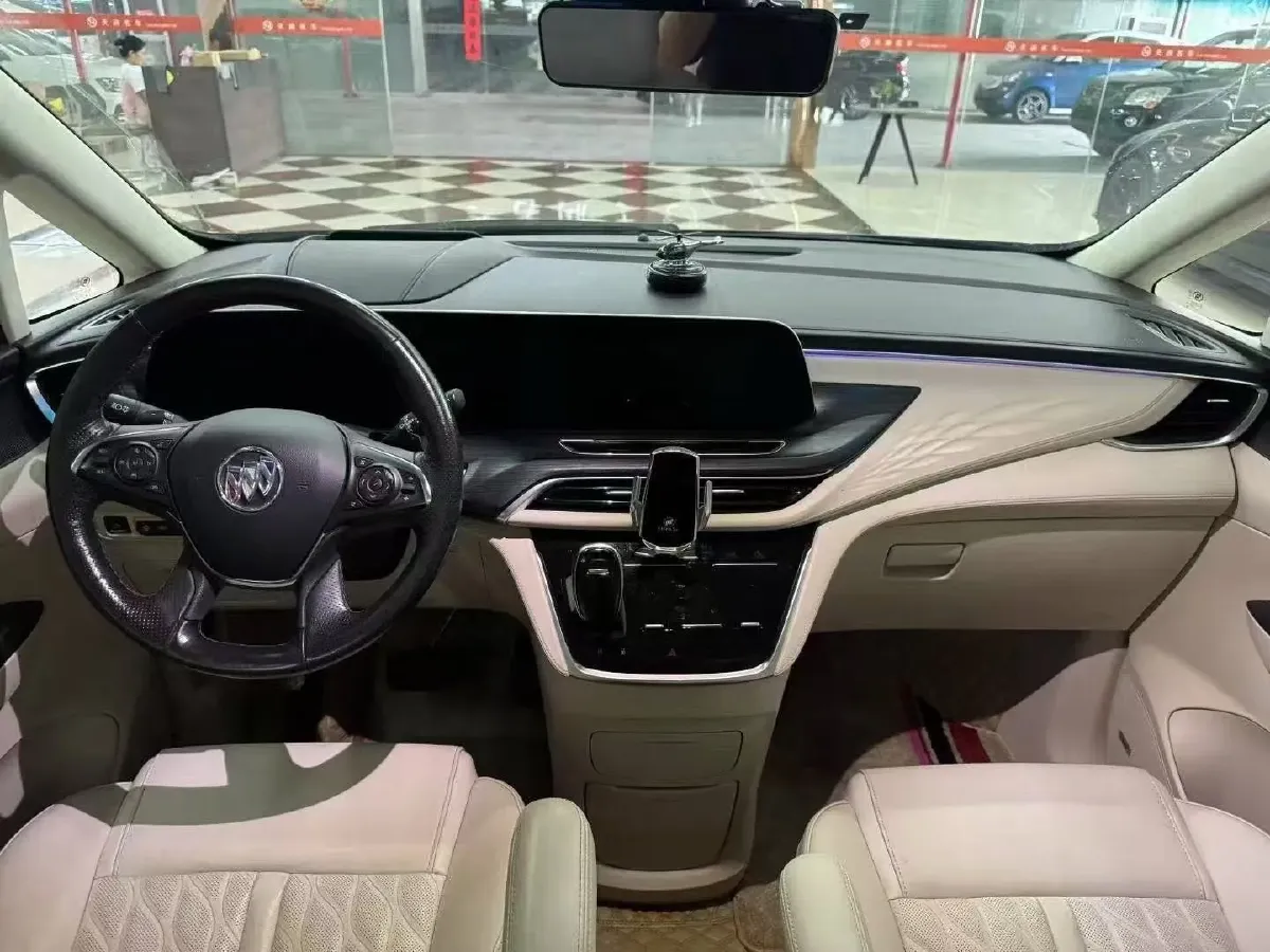 2020 Buick GL8 2.0T 237HP L4 9AT,autocango,china used car exporter,china ev exporter,chinese used car exporter,chinese used ev exporter