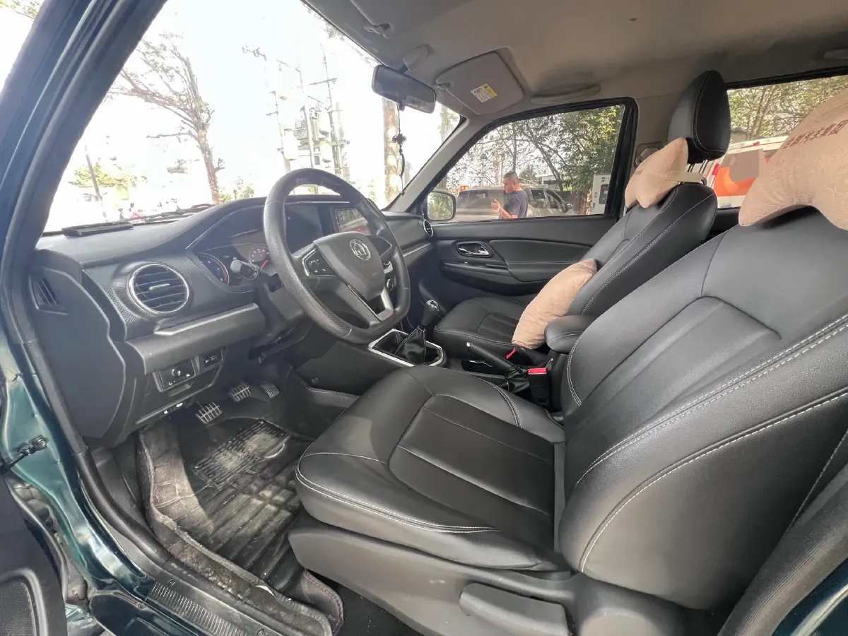 2023 Dongfeng RuiQi 2.4T 165HP L4 5MT,autocango,china used car exporter,china ev exporter,chinese used car exporter,chinese used ev exporter