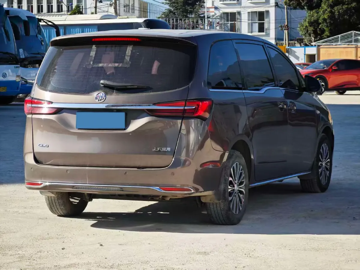 2023 Buick GL8 2.0T 237HP L4 9AT,autocango,china used car exporter,china ev exporter,chinese used car exporter,chinese used ev exporter