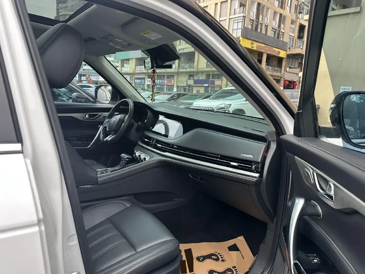 2019 ChangAn CS95 2.0T 233HP L4 6AT,autocango,china used car exporter,china ev exporter,chinese used car exporter,chinese used ev exporter