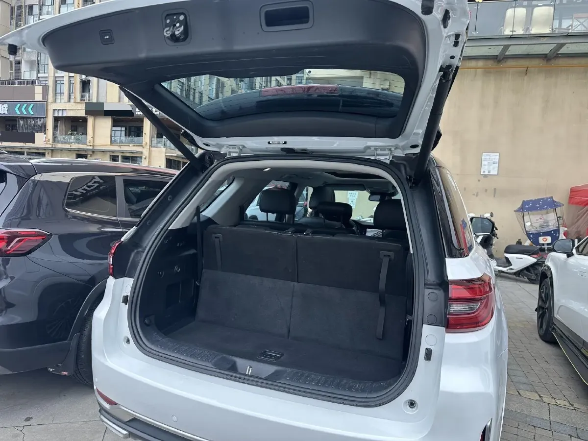 2019 ChangAn CS95 2.0T 233HP L4 6AT,autocango,china used car exporter,china ev exporter,chinese used car exporter,chinese used ev exporter