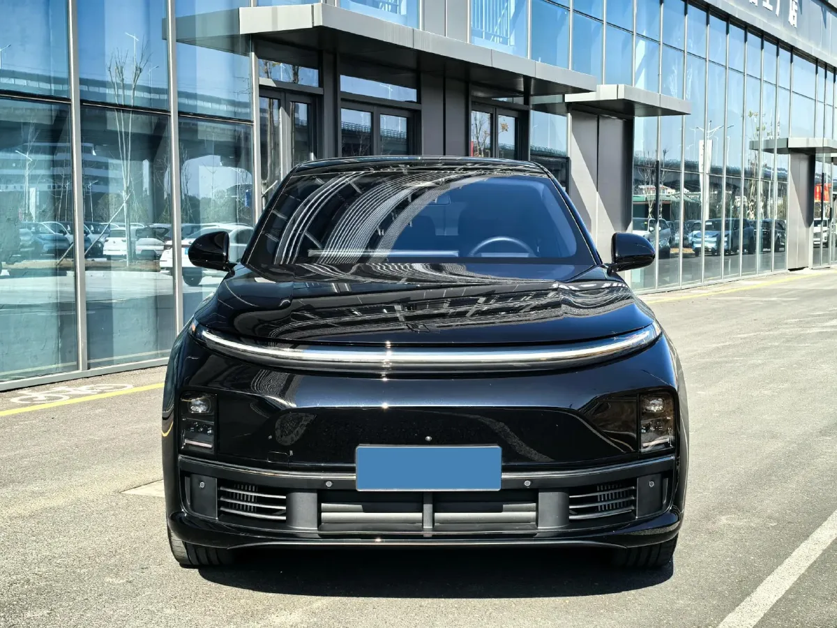 2023 Li L7 Range Extended 154HP REEV 40.9KWH,autocango,china used car exporter,china ev exporter,chinese used car exporter,chinese used ev exporter