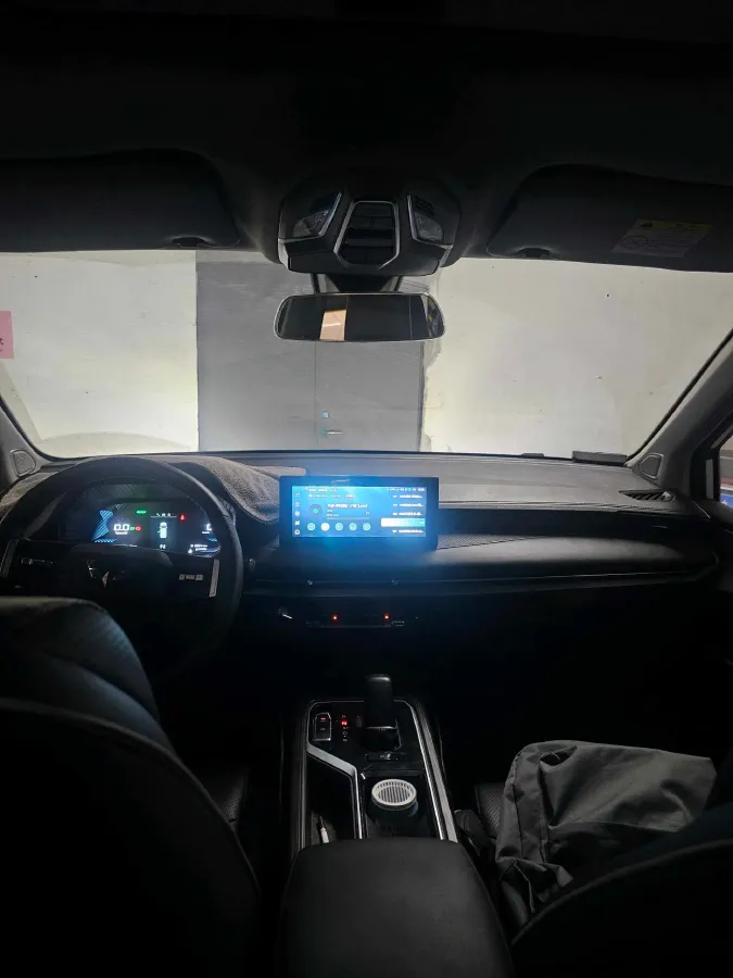 2023 WuLing JiaChen 2.0L 136HP L4 1DHT Hybrid,autocango,china used car exporter,china ev exporter,chinese used car exporter,chinese used ev exporter