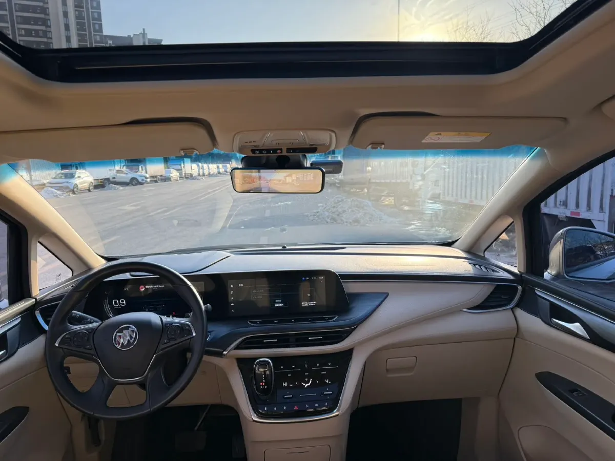 2022 Buick GL8 2.0T 237HP L4 9AT,autocango,china used car exporter,china ev exporter,chinese used car exporter,chinese used ev exporter