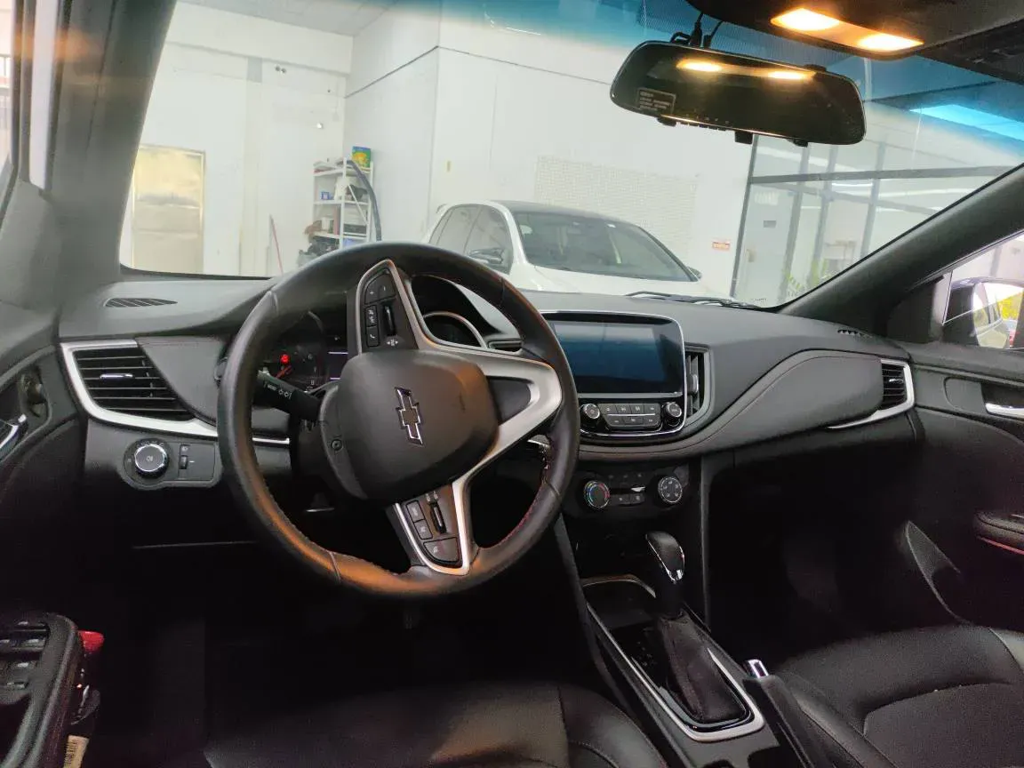 2020 Chevrolet Monza 1.3T 163HP L3 6AT,autocango,china used car exporter,china ev exporter,chinese used car exporter,chinese used ev exporter