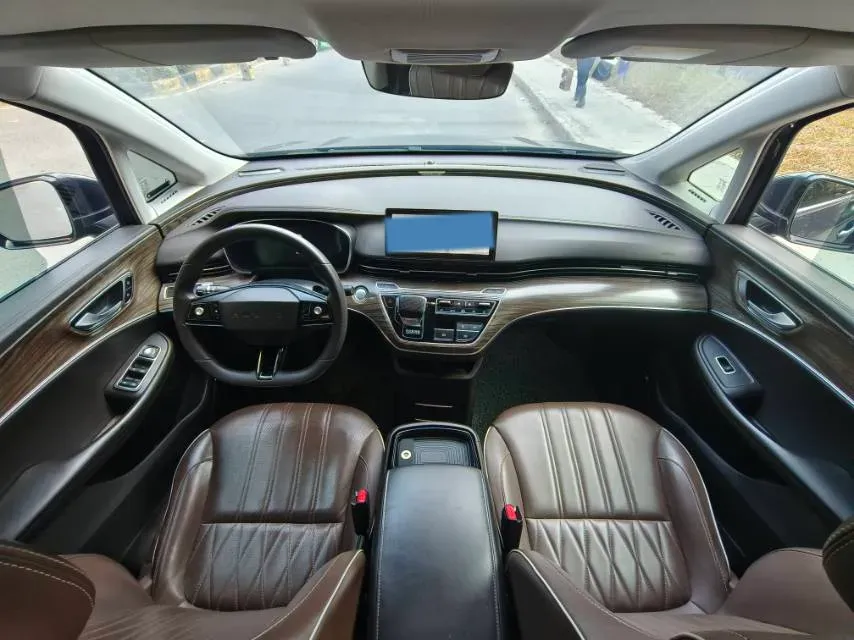 2022 Roewe iMAX8 BEV 90KWH,autocango,china used car exporter,china ev exporter,chinese used car exporter,chinese used ev exporter