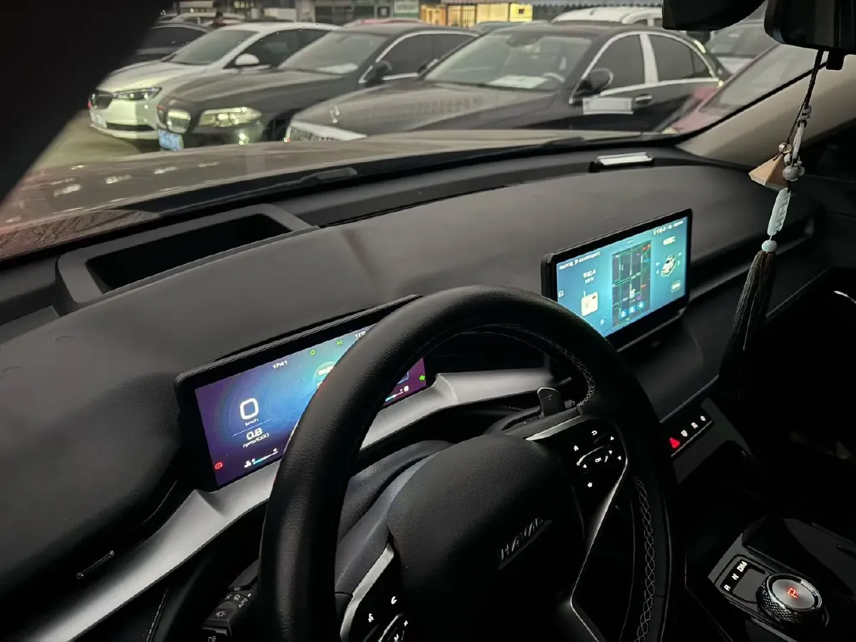 2021 Haval H6 1.5T 169HP L4 7DCT,autocango,china used car exporter,china ev exporter,chinese used car exporter,chinese used ev exporter