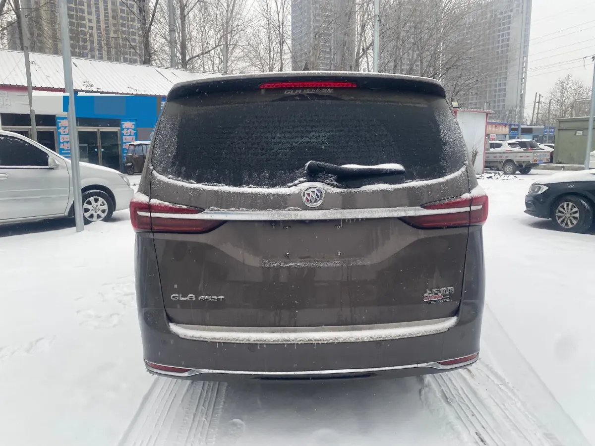 2021 Buick GL8 2.0T 237HP L4 9AT,autocango,china used car exporter,china ev exporter,chinese used car exporter,chinese used ev exporter