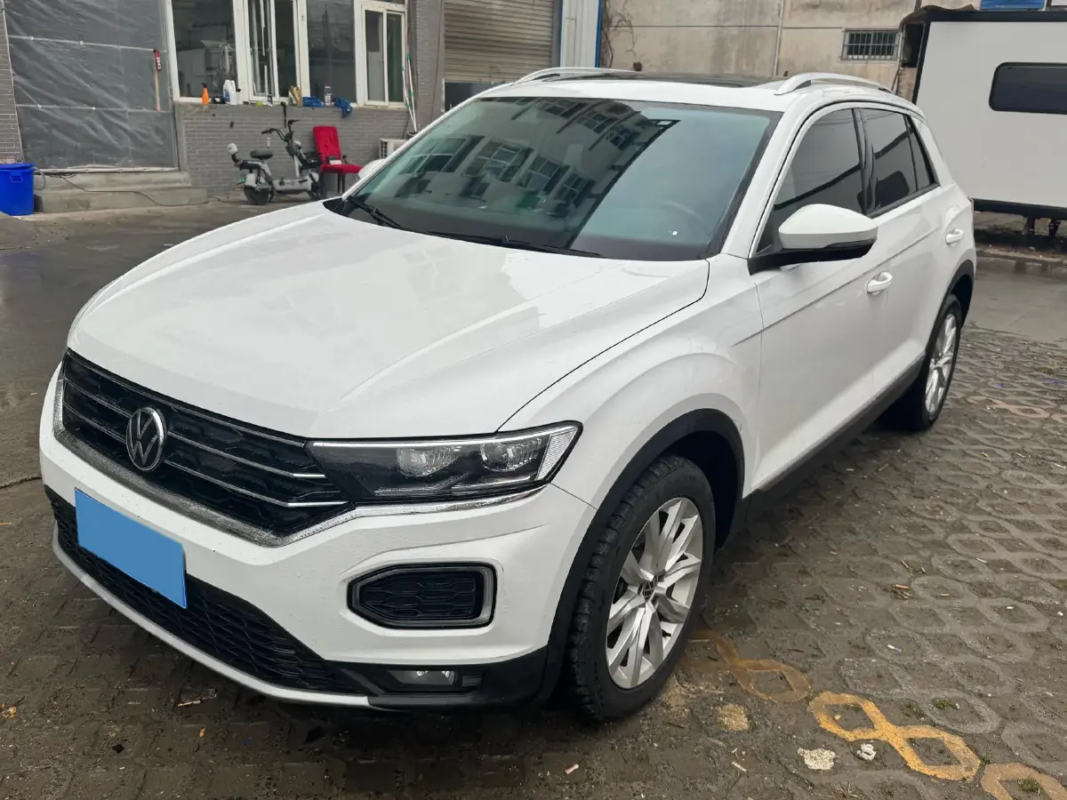 2021 Volkswagen T-Roc 1.4T 150HP L4 7DCT