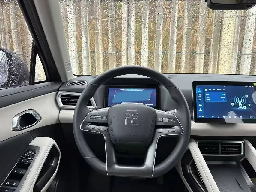 2024 BYD YuanUP BEV 32KWH,autocango,china used car exporter,china ev exporter,chinese used car exporter,chinese used ev exporter