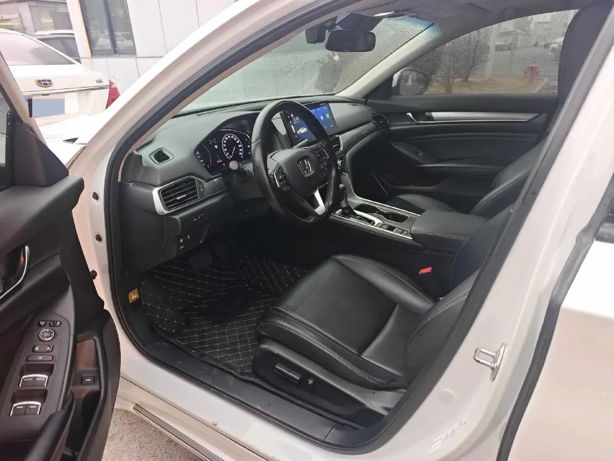 2021 Honda Accord 1.5T 194HP L4 CVT,autocango,china used car exporter,china ev exporter,chinese used car exporter,chinese used ev exporter