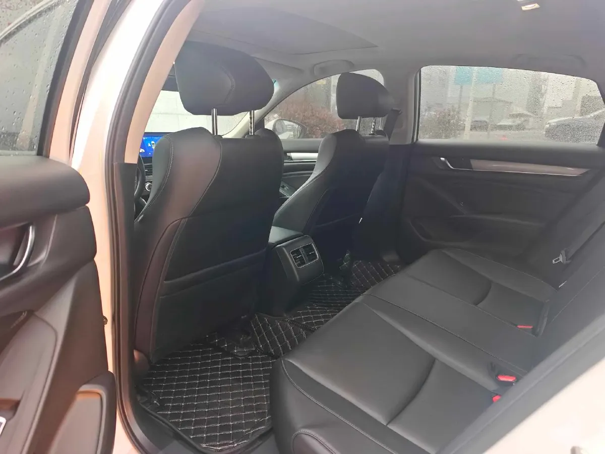 2021 Honda Accord 1.5T 194HP L4 CVT,autocango,china used car exporter,china ev exporter,chinese used car exporter,chinese used ev exporter