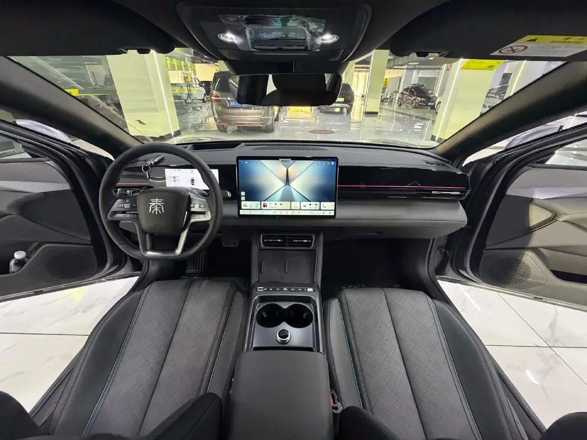 2025 BYD QinL BEV,autocango,china used car exporter,china ev exporter,chinese used car exporter,chinese used ev exporter