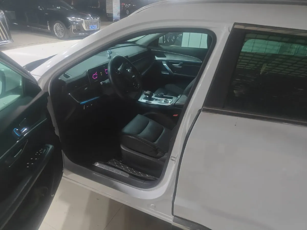 2021 Bestune B70 1.5T 169HP L4 7DCT,autocango,china used car exporter,china ev exporter,chinese used car exporter,chinese used ev exporter