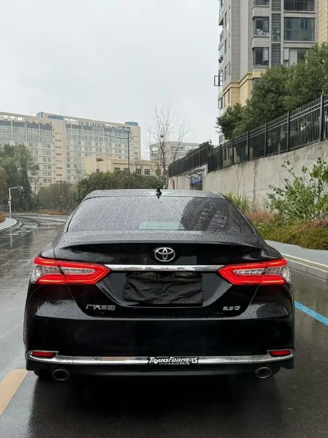 2021 Toyota Camry 2.5L 209HP L4 8AT,autocango,china used car exporter,china ev exporter,chinese used car exporter,chinese used ev exporter