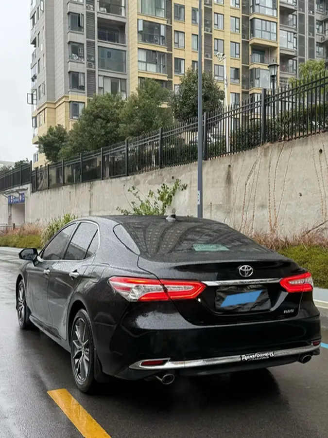 2021 Toyota Camry 2.5L 209HP L4 8AT,autocango,china used car exporter,china ev exporter,chinese used car exporter,chinese used ev exporter