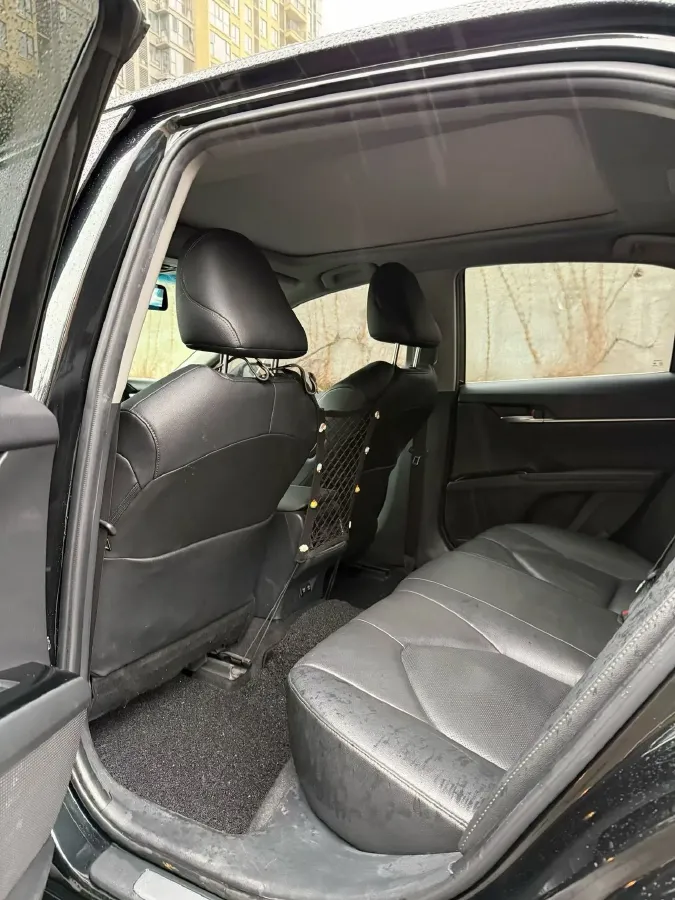 2021 Toyota Camry 2.5L 209HP L4 8AT,autocango,china used car exporter,china ev exporter,chinese used car exporter,chinese used ev exporter