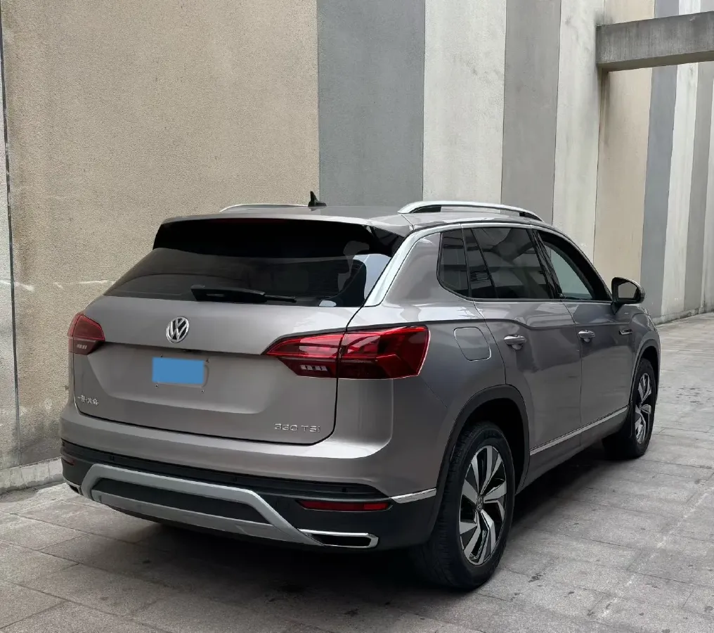 2021 Volkswagen Tayron 2.0T 186HP L4 7DCT,autocango,china used car exporter,china ev exporter,chinese used car exporter,chinese used ev exporter
