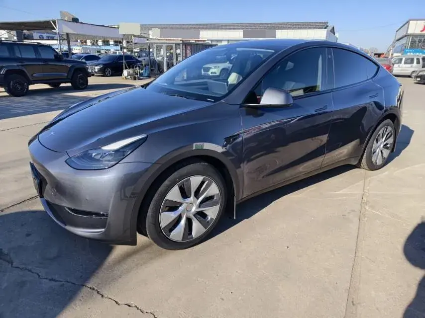 2021 Tesla Model Y BEV 60KWH