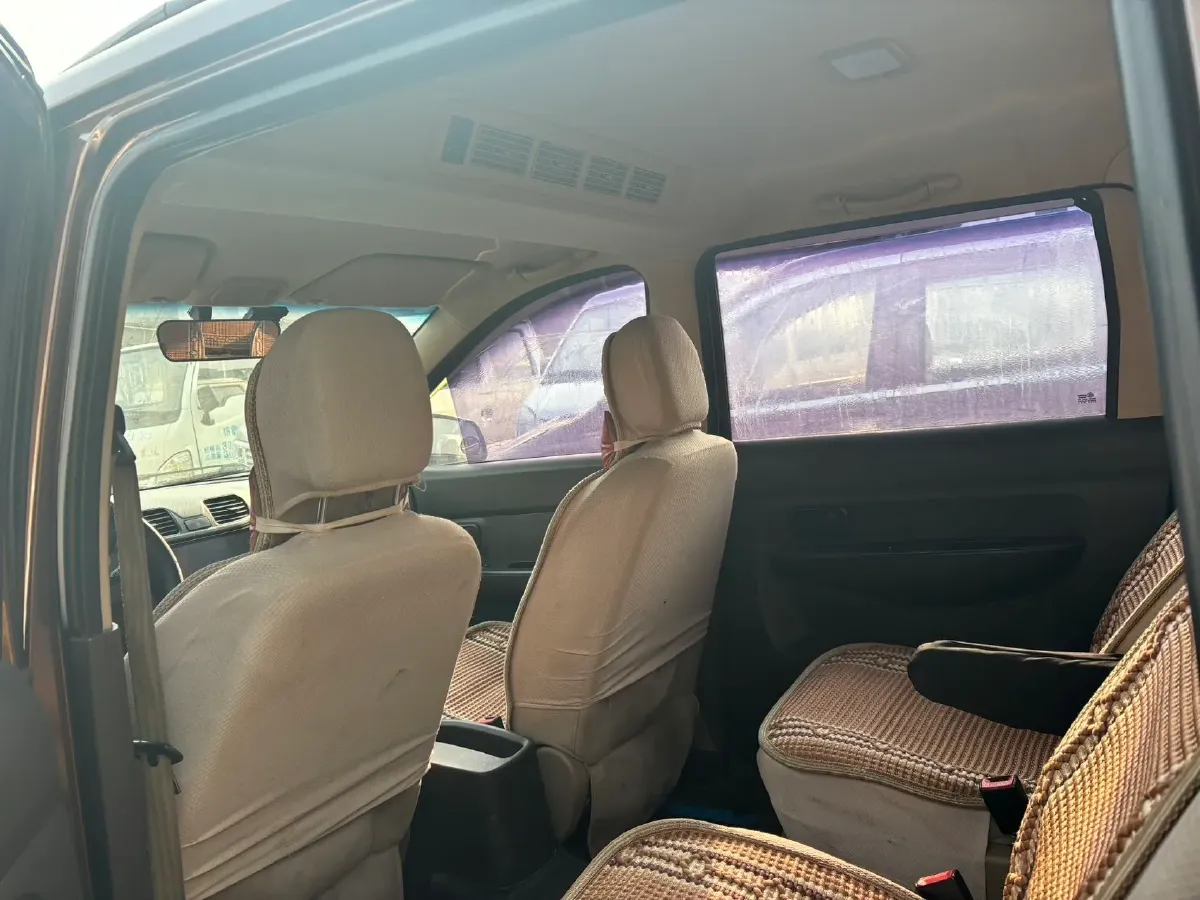 2016 WuLing HongGuang 1.5L 112HP L4 5MT,autocango,china used car exporter,china ev exporter,chinese used car exporter,chinese used ev exporter