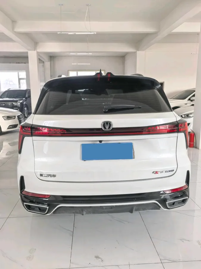 2024 ChangAn CS75 Plus 1.5T 188HP L4 8AT,autocango,china used car exporter,china ev exporter,chinese used car exporter,chinese used ev exporter