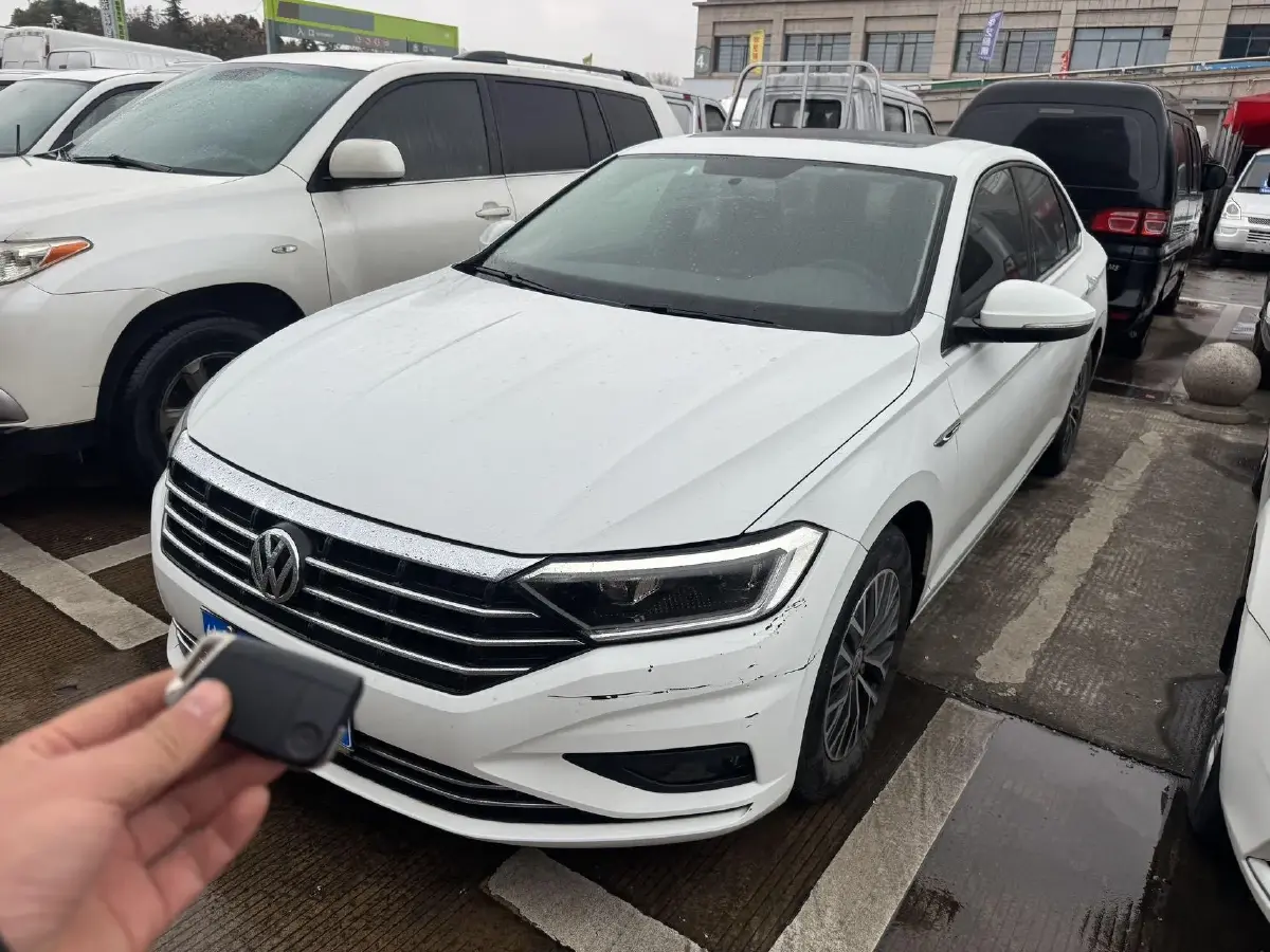 2019 Volkswagen Tharu 1.4T 150HP L4 7DCT