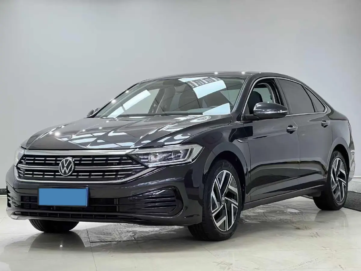2023 Volkswagen Sagitar 1.4T 150HP L4 7DCT
