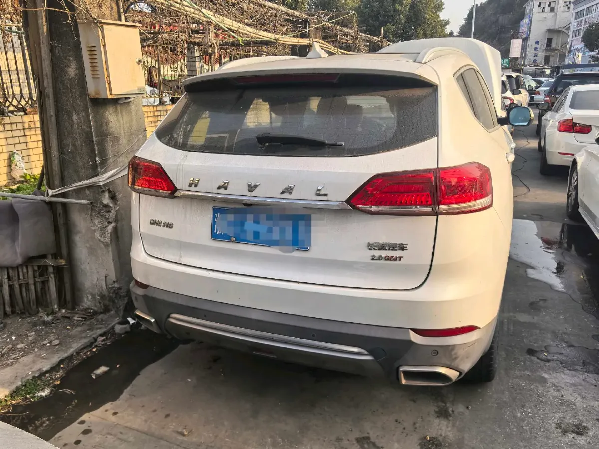 2017 Haval H6 2.0T 197HP L4 7DCT,autocango,china used car exporter,china ev exporter,chinese used car exporter,chinese used ev exporter