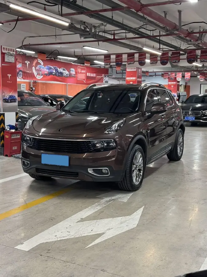 2017 Zotye SR9 2.0T 190HP L4 6DCT