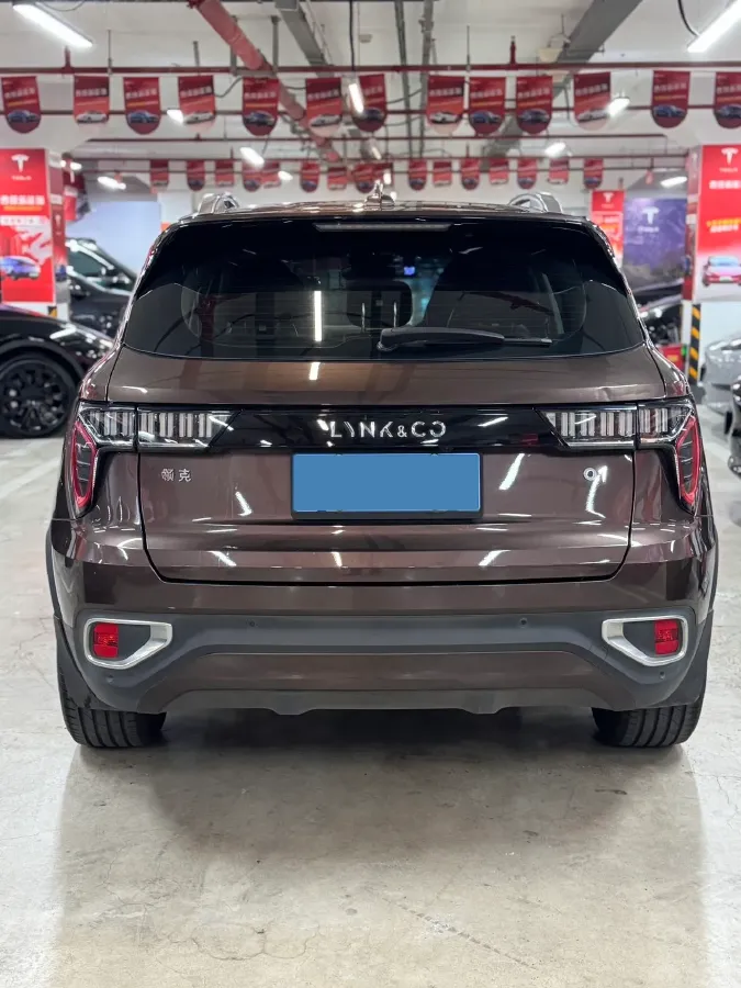 2017 Zotye SR9 2.0T 190HP L4 6DCT,autocango,china used car exporter,china ev exporter,chinese used car exporter,chinese used ev exporter