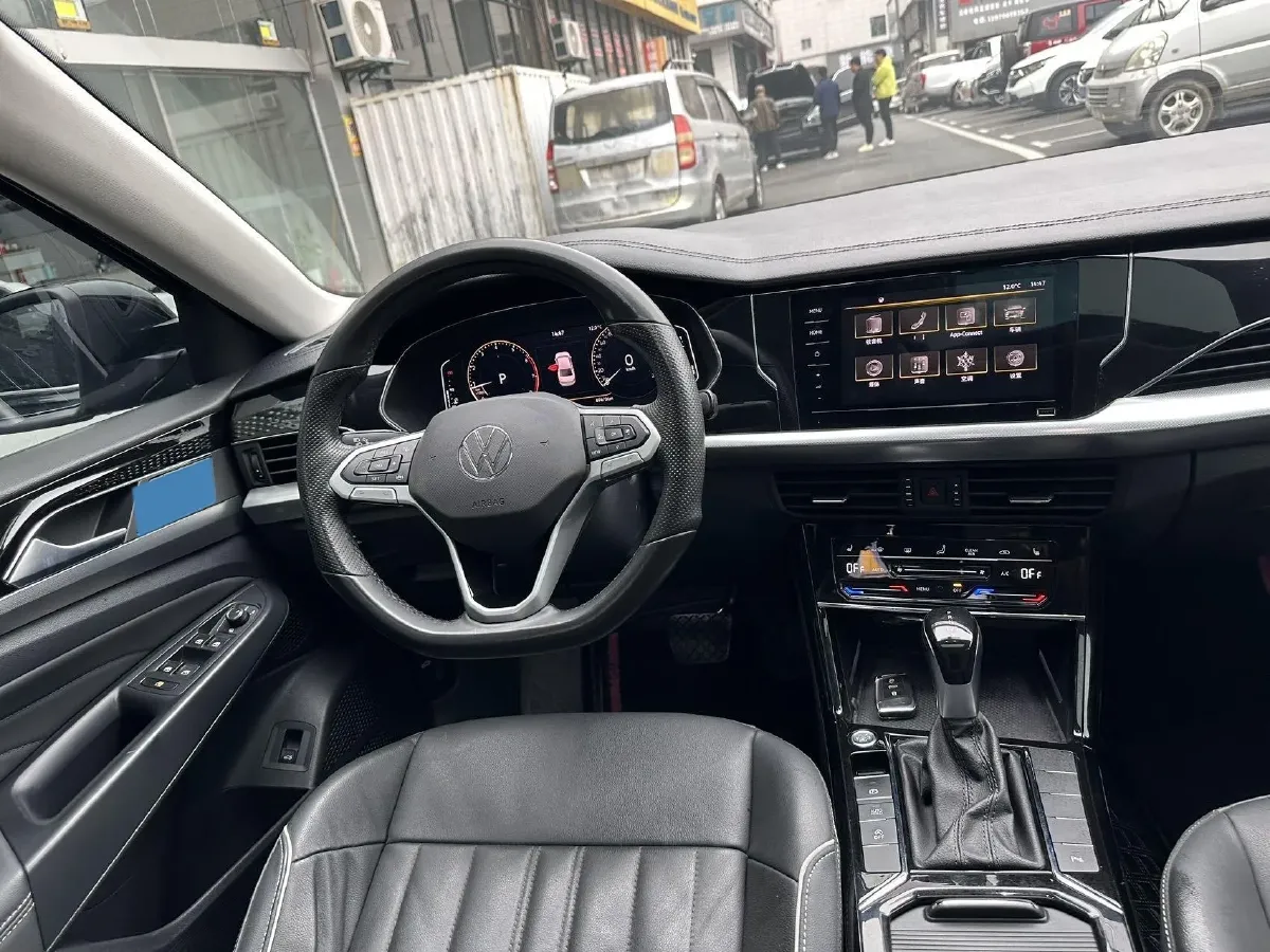 2022 Volkswagen Lamando 1.4T 150HP L4 7DCT,autocango,china used car exporter,china ev exporter,chinese used car exporter,chinese used ev exporter