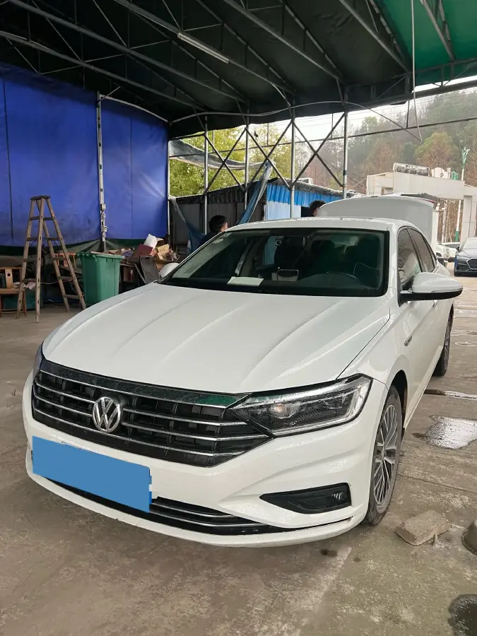 2021 Volkswagen Sagitar 1.4T 150HP L4 7DCT