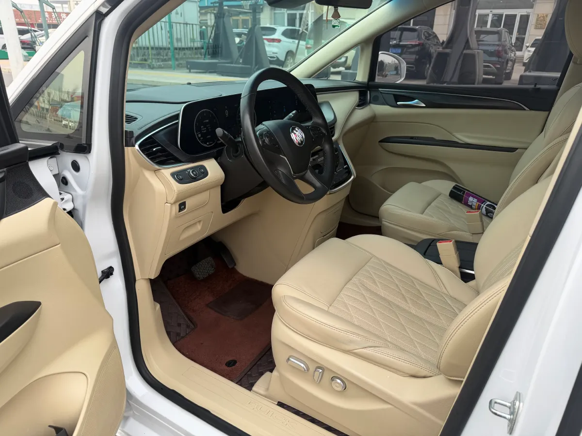 2022 Buick GL8 2.0T 237HP L4 9AT,autocango,china used car exporter,china ev exporter,chinese used car exporter,chinese used ev exporter