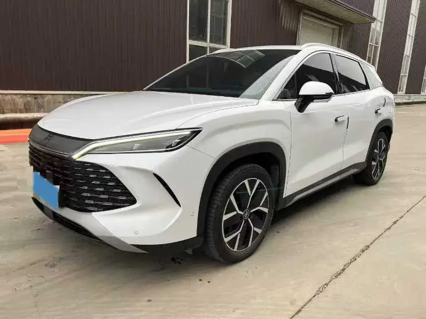 2024 BYD SongL DM-i 1.5L 101HP L4 E-CVT PHEV 26.6KWH