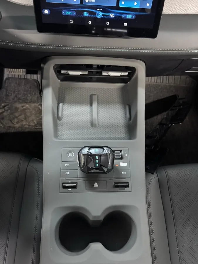 2025 BYD Qin Plus 1.5L 101HP L4 E-CVT PHEV 7.68KWH,autocango,china used car exporter,china ev exporter,chinese used car exporter,chinese used ev exporter